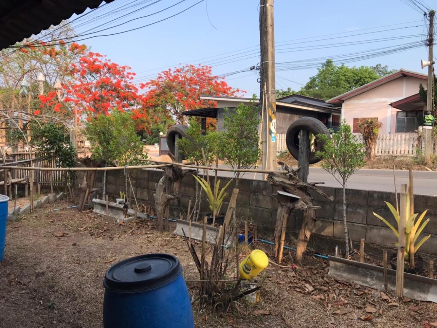 Amando_Tent Hotell Phayao Exteriör bild
